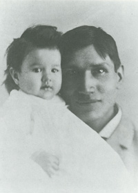 Photo of Charles Eastman (Ohiyesa) and his daughter Dora in 1892